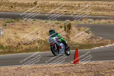 media/Apr-19-2025-AHRMA (Sat) [[3d98ca3309]]/Race/Group 1/Turn 4/